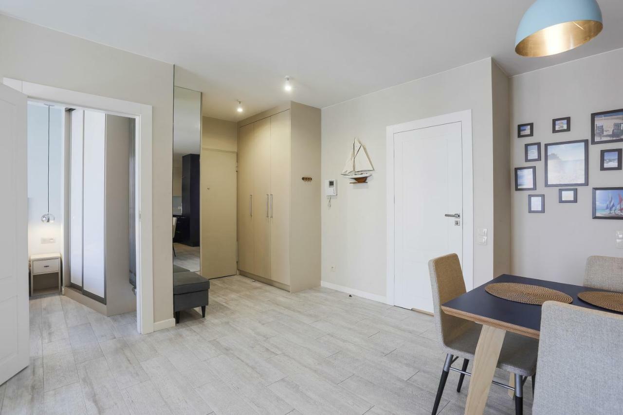 Unique Motlawa Riverbank Apartment Gdańsk Eksteriør billede