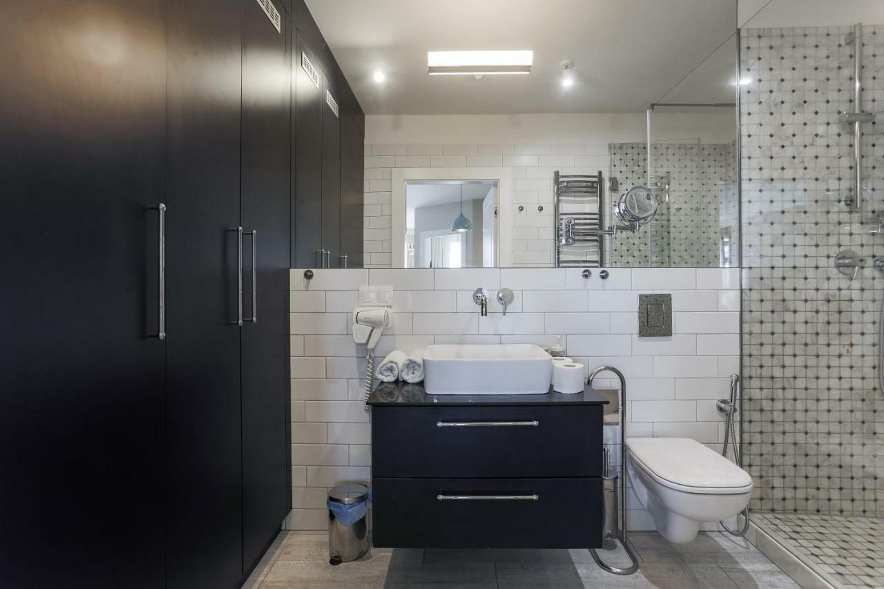 Unique Motlawa Riverbank Apartment Gdańsk Eksteriør billede